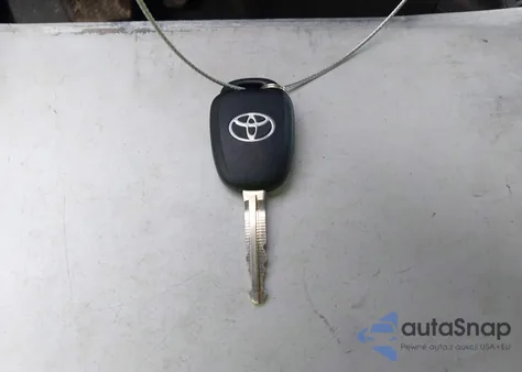 2016 Toyota Corolla Le z USA, uszkodzony, nr VIN 5YFBURHE4GP390988